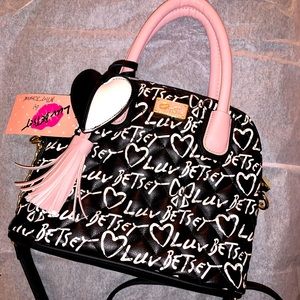 Betsey Johnson LBDENA Crossbody Handbag Rare NWT